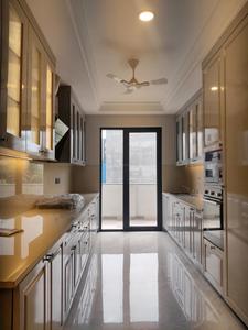Kitchen Image of 1650 Sq.ft 3 BHK Builder Floor for sale in Sector 7 Gurgaon for Rs. 24500000