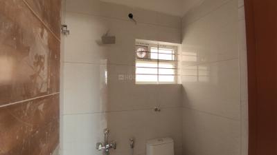 Bathroom Image of 550 Sq.ft 1 BHK Builder Floor for rent in Bommanahalli Bengaluru for Rs. 22000