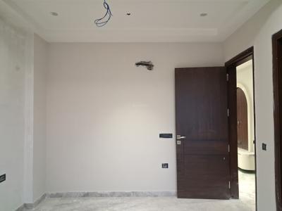 Bedroom Image of 1800 Sq.ft 3 BHK Builder Floor for sale in Paschim Vihar New Delhi for Rs. 40000000