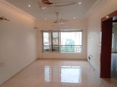 Hall Image of 2000 Sq.ft 4 BHK Apartment / Flat for sale in Silver Springs apartments, Bandra West Mumbai for Rs. 72500000