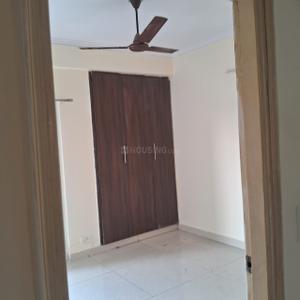 Bedroom Image of 1100 Sq.ft 2 BHK Builder Floor for sale in Sector 128 Noida for Rs. 5500000