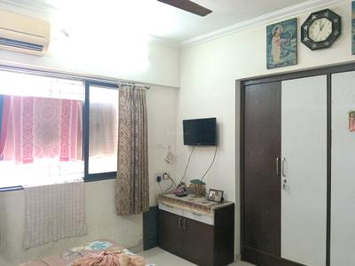 Bedroom Image of 1600 Sq.ft 4 BHK Apartment / Flat for sale in Raunak Unnathi Woods Phase 3, Kasarvadavali Thane for Rs. 20000000