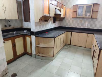 Kitchen Image of 2100 Sq.ft 3 BHK Apartment / Flat for rent in Sector 10 Dwarka New Delhi for Rs. 51000