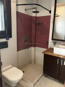 Bathroom Image of 1800 Sq.ft 3 BHK Builder Floor for sale in Safdarjung Enclave New Delhi for Rs. 52500000