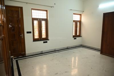 Bedroom Image of 1600 Sq.ft 2 BHK Apartment / Flat for rent in GMS Road Dehradun for Rs. 20000