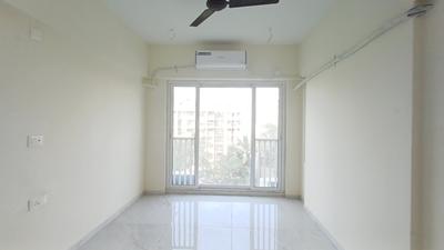 Hall Image of 735 Sq.ft 2 BHK Apartment / Flat for rent in Kukreja Golfscappe, Chembur Mumbai for Rs. 75000