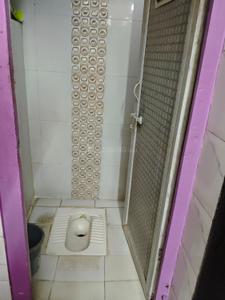 Bathroom Image of 1400 Sq.ft 2 BHK Apartment / Flat for sale in Parvat Patiya Surat for Rs. 2500000