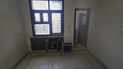 Bedroom Image of 1350 Sq.ft 3 BHK Apartment / Flat for sale in Purvanchal Bhagirathi Apartments, Sector 62 Noida for Rs. 14500000
