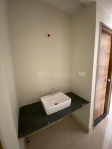 Bathroom Image of 1100 Sq.ft 2 BHK Apartment / Flat for rent in Sadashiv Nagar Belagavi for Rs. 25000
