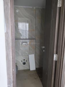 Bathroom Image of 2138 Sq.ft 3.5 BHK Apartment / Flat for sale in Smartworld One DXP, Sector 113 Gurgaon for Rs. 31500000