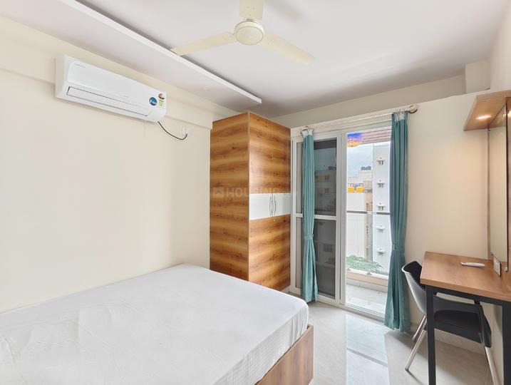 Club Homes Bedroom 1