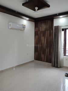 Bedroom Image of 3150 Sq.ft 4 BHK Builder Floor for rent in Sector 16 Faridabad for Rs. 60000
