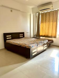 Bedroom Image of 1800 Sq.ft 3 BHK Apartment / Flat for sale in Sola Ahmedabad for Rs. 12100000