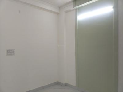 Bedroom Image of 750 Sq.ft 2 BHK Apartment / Flat for sale in CI Golf City, Kambakshpur Noida for Rs. 3065200