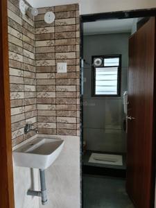 Bathroom Image of 1966 Sq.ft 3 BHK Independent House for rent in Konark Nagar Nashik for Rs. 15000