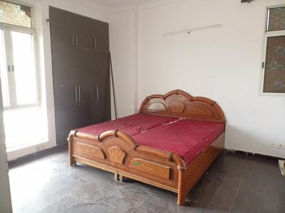 Bedroom Image of 1600 Sq.ft 3 BHK Apartment / Flat for rent in Assotech The Nest, Crossings Republik Ghaziabad for Rs. 24000