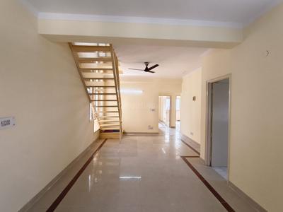Living Room Image of 2000 Sq.ft 4 BHK Apartment / Flat for sale in Madhur Jeevan Apartments, Sector 56 Gurgaon for Rs. 25100000