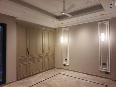 Bedroom Image of 2400 Sq.ft 4 BHK Builder Floor for sale in Sushant Lok Phase 1 Gurgaon for Rs. 55000000