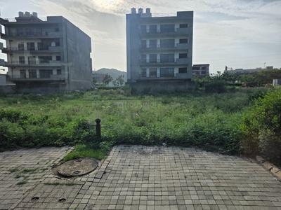 Image of 442 Sq.ft Residential Plot / Land for sale in DLF The Valley, DLF The Valley, Panchkula for Rs. 55000000