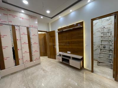 Bedroom Image of 800 Sq.ft 2 BHK Builder Floor for sale in  Maurya Enclave, Pitampura New Delhi for Rs. 12000000