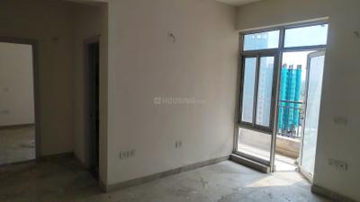 Living Room Image of 710 Sq.ft 1 BHK Apartment / Flat for rent in Ansal Sushant Serene Residency, Eta II Greater Noida for Rs. 14000