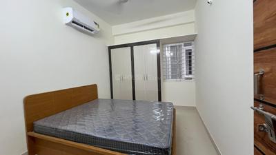 Bedroom Image of 1200 Sq.ft 2 BHK Apartment / Flat for rent in Madhapur Hyderabad for Rs. 40000