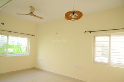 Bedroom Image of 2550 Sq.ft 3 BHK Villa for rent in Sipcot Ph. I Hosur for Rs. 48000