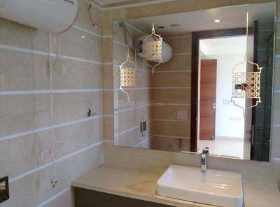 Bathroom Image of 1850 Sq.ft 3 BHK Builder Floor for sale in South Extension II New Delhi for Rs. 60000000