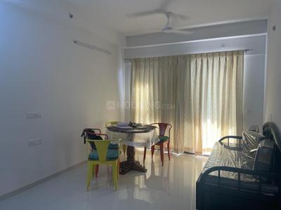 Hall Image of 900 Sq.ft 1.5 BHK Apartment / Flat for rent in Amanora Gold Towers, Hadapsar Pune for Rs. 40000