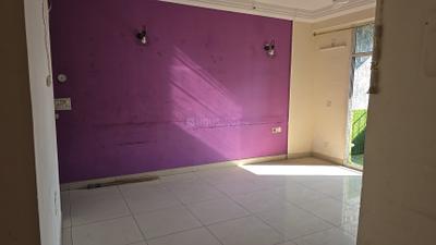 Living Room Image of 1250 Sq.ft 2 BHK Apartment / Flat for sale in Mahagun Mascot, Crossings Republik Ghaziabad for Rs. 8600000