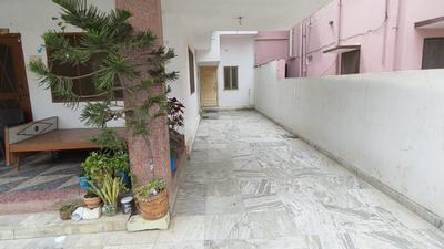 Balcony Image of 500 Sq.ft 2 BHK Independent House for rent in Surajkund Colony Gorakhpur for Rs. 7000