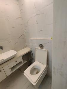Bathroom Image of 1536 Sq.ft 3 BHK Apartment / Flat for sale in Chembur Mumbai for Rs. 43000000