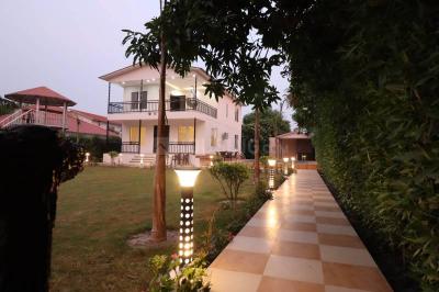 Image of 9000 Sq.ft 2 BHK Farm House for sale in Sector 137, Noida for Rs. 11000000