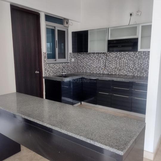 Amanora Gateway Towers 98 And 99 Main Image 1