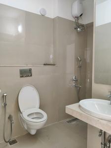 Common Bathroom Image of 900 Sq.ft 2 BHK Apartment / Flat for rent in Kasarvadavali Thane for Rs. 28000