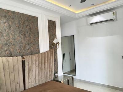 Bedroom Image of 1800 Sq.ft 3 BHK Apartment / Flat for sale in Krisumi Waterfall Residences, Sector 36A Gurgaon for Rs. 38000000