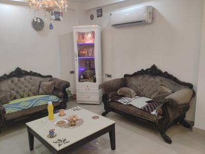Living Room Image of 3240 Sq.ft 4 BHK Builder Floor for sale in Palam Vihar Gurgaon for Rs. 38000000