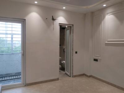 Bedroom Image of 1800 Sq.ft 3 BHK Builder Floor for sale in Vikaspuri New Delhi for Rs. 35000000