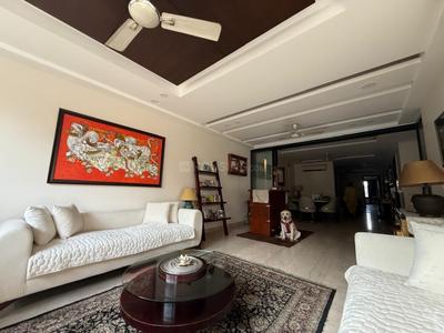 Hall Image of 2700 Sq.ft 4 BHK Builder Floor for sale in Sukhdev Vihar New Delhi for Rs. 69000000