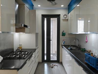 Kitchen Image of 1355 Sq.ft 3 BHK Apartment / Flat for sale in Lodha New Cuffe Parade, Sion Mumbai for Rs. 47100000