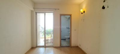 Hall Image of 1600 Sq.ft 2 BHK Apartment / Flat for rent in DLF Express Greens, Manesar Gurgaon for Rs. 25000