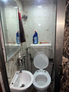 Bathroom Image of 660 Sq.ft 2 BHK Apartment / Flat for sale in Prabhadevi Mumbai for Rs. 20000000