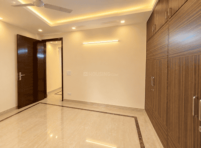 Bedroom Image of 1000 Sq.ft 2 BHK Builder Floor for sale in Lajpat Nagar New Delhi for Rs. 18500000