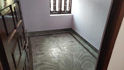 Living Room Image of 350 Sq.ft 2 BHK Independent House for rent in Jai Prakash Nagar Patna for Rs. 10000