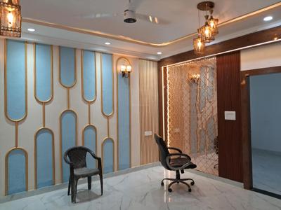 Living Room Image of 1500 Sq.ft 3 BHK Apartment / Flat for sale in Sector 74 Noida for Rs. 5500000