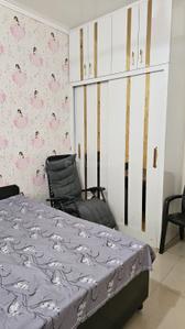 Bedroom Image of 1870 Sq.ft 3 BHK Apartment / Flat for rent in Gaurs Gaur Global Village, Crossings Republik Ghaziabad for Rs. 30000