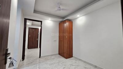 Bedroom Image of 800 Sq.ft 2 BHK Builder Floor for sale in Saket New Delhi for Rs. 6500000