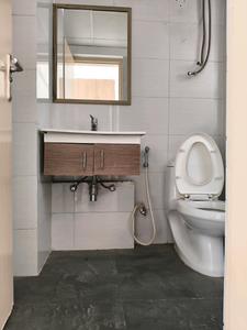 Bedroom Three Image of 2985 Sq.ft 3 BHK Apartment / Flat for sale in Mahindra Luminare, Sector 59 Gurgaon for Rs. 71000000