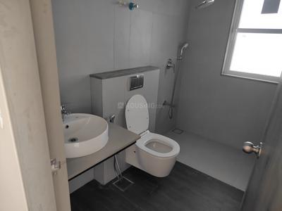 Bathroom Image of 3500 Sq.ft 4 BHK Apartment / Flat for rent in Alembic Kiara, Ram Wadi Vadodara for Rs. 100000