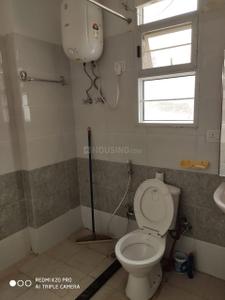 Bathroom Image of 1650 Sq.ft 3 BHK Apartment / Flat for sale in Eldeco Saubhagyam Phase 2, Vrindavan Yojana Lucknow for Rs. 15000000